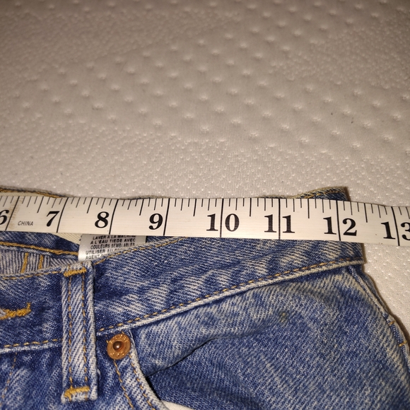 GAP Women's Classic Blue Straight Leg Jeans - Picture 4 of 11